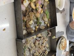 -老东镇啤酒屋海鲜加工·蒸汽海鲜·海鲜烧烤(台东店)