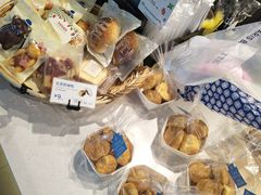 -巴黎贝甜(宜山路店)