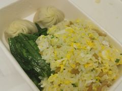 虾仁肉丝炒饭-鼎泰丰(渔阳店)