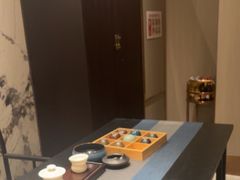 -忆江南·临江鱼馆