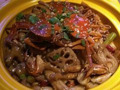 -多嘴肉蟹煲(万达店)