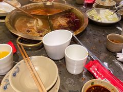 -小龙坎火锅(湖滨银泰in77店)