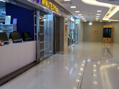 -金象大药房(北京东方新天地店)