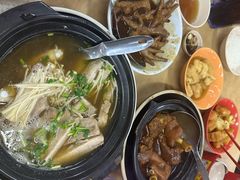 -兴记肉骨茶 (甲洞大街第二新分店)