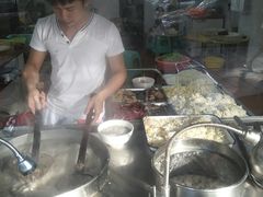-潮镇老尾牛杂(环城西路店)