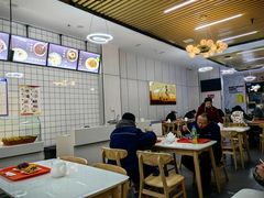 大堂-陆元丰·兰州纯汤牛肉面(自强西路店)