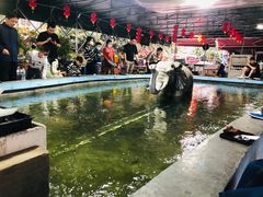 -光头佬钓虾场·烧烤·聚餐·亲子(金沙洲店)