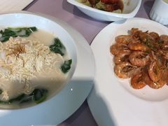-御花园·粤菜·海鲜火锅(中山公园店)