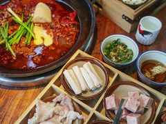 -芈重山老火锅(洪崖洞店)