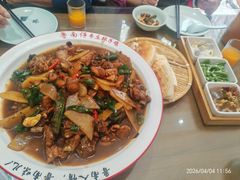 -鲁南仔·滕州炒鸡(经三路店)
