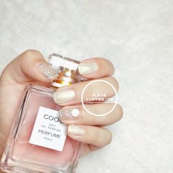 -米小兔美甲美睫