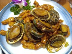 -鑫真味私房菜馆