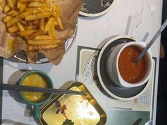 -西语炭烧牛排·西厨(滨湖万科里店)