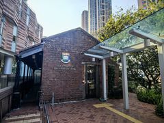 -香港大学