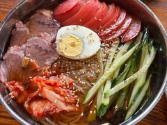 -圣夜东北菜烧烤·夜宵·小龙虾(胥江路店)