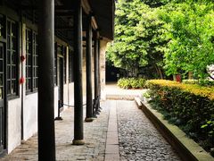 -上海市龙华烈士陵园