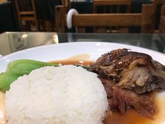 -广东仔港式茶餐厅(银泰店)
