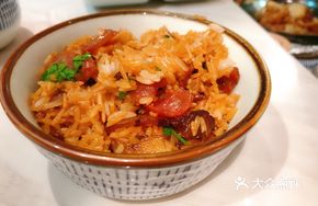 Taro and Preserved Meat Clay Pot Rice (Medium)