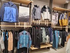 -SALOMON萨洛蒙(北京王府中环店)