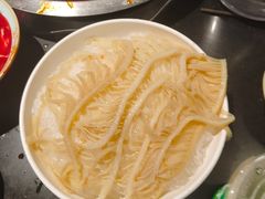 -辣莊重庆老火锅(威海高铁站韩乐坊店)
