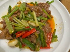 -海派美食·家宴海鲜青岛菜·石锅鲽鱼头(东方城店)