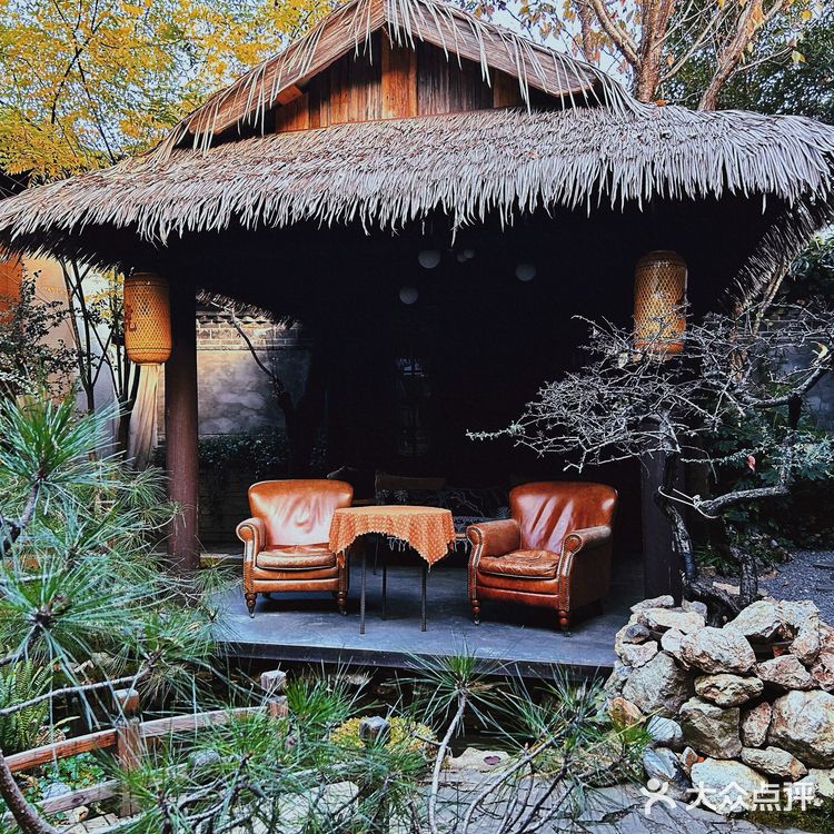 束河古镇复古咖啡店📸-虎牙咖啡馆