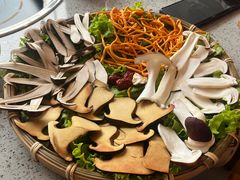 -阿婆情腊排骨火锅(金虹路店)