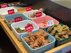 -八一路好吃街(雨田商务大厦店)