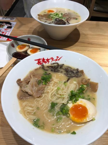 喜多方拉面(世纪金源店)-"非常好吃,跟在日本的一样,服务也很好!