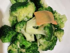 清炒西兰花-丰收日(五角场店)
