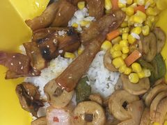 二楼俏俏家饭-西安外国语大学-学生食堂(栾树大道店)