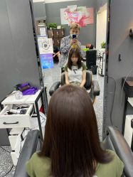 -藤野造型专业烫染接发