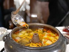 山珍汽锅鸡-泓0871臻选云南菜·味庄