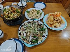 -鹤乡东北菜(崮山路店)
