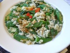 蒜蓉粉絲蒸秋葵-上楼私房菜(院士路店)