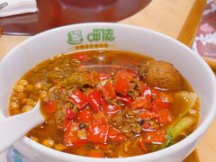 -呷佬·长沙手工米粉(金沙江路店)