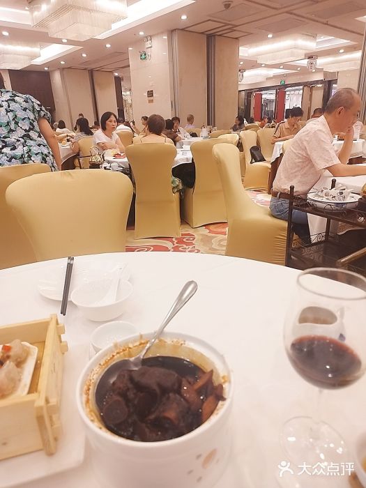 广州酒家(昌岗地铁站店)图片