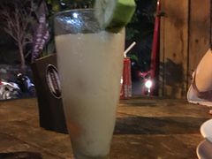 -Mamo Bar and Restaurant