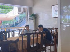 -正宗鸡饭粤香酒家(朱村店)