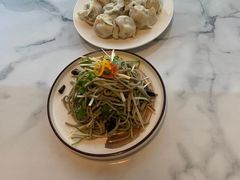香拌豆腐丝-叁拾壹克饺子·东北菜(国贸店)