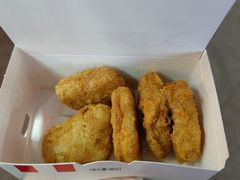 -肯德基(盘龙奥莱店)