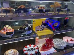 零售区-DQ·蛋糕·冰淇淋(融创茂店)