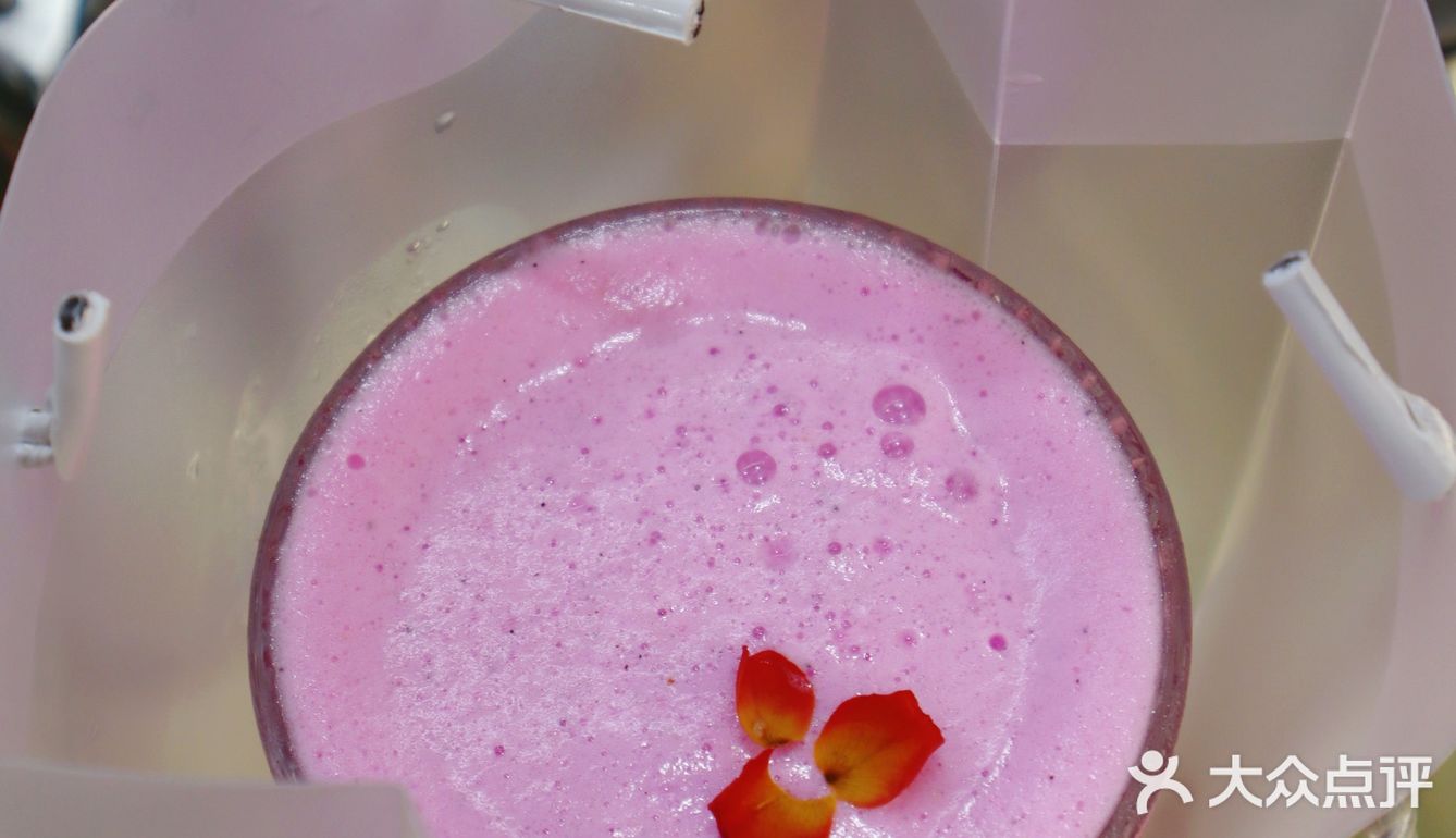 长乐路微醺时刻，小酌新潮人手一杯 