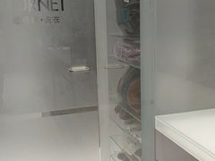-福奈特洗衣洗鞋(宝华广场店)