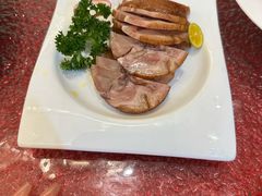 -天津京基皇冠假日酒店