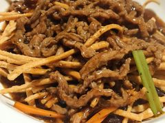 -刘胖子家常菜·蹄花焖藕(江汉路总店)