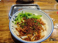 油泼面-老白家面馆(测绘东路总店)