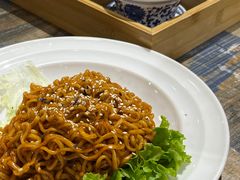 -鸡遇虾煲干锅火锅(小寨金莎店)