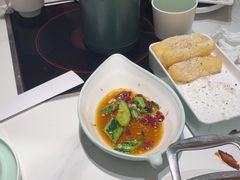 -黄记煌三汁焖锅(新佳丽江汉路店)