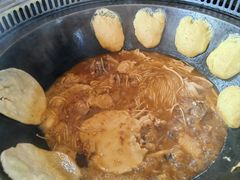 -三江鱼东北特色铁锅炖(骆驼店)